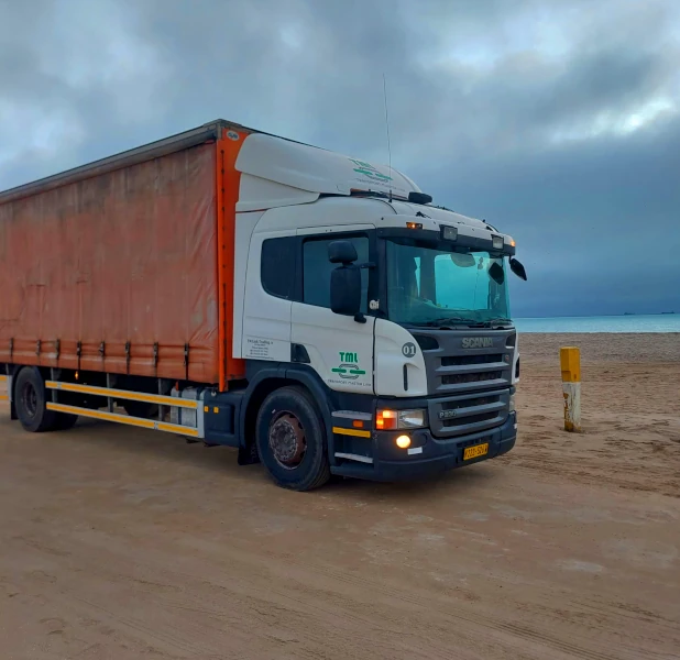 logistics image